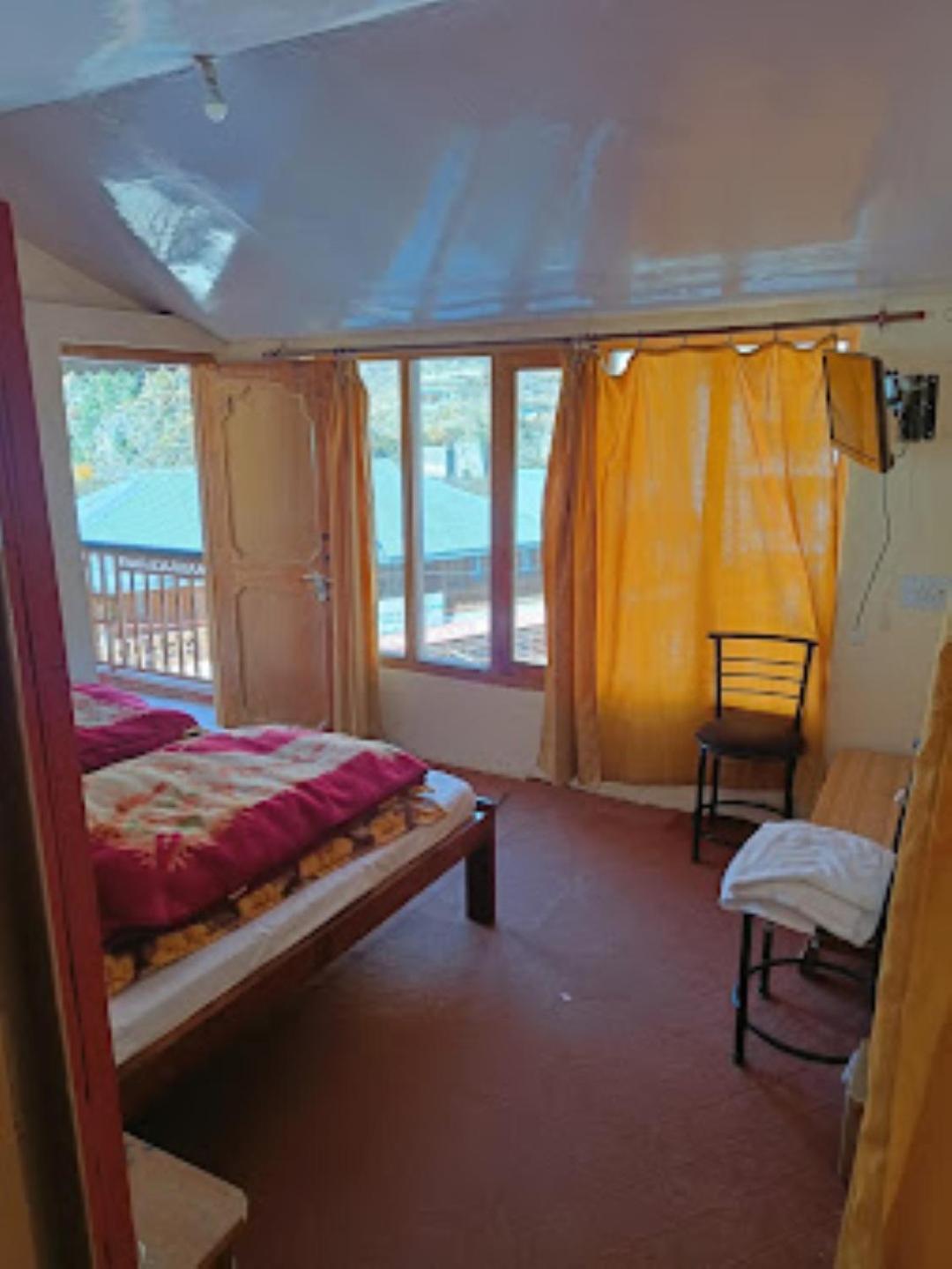 Renu Paradise , Ayodhya Hotell Exteriör bild